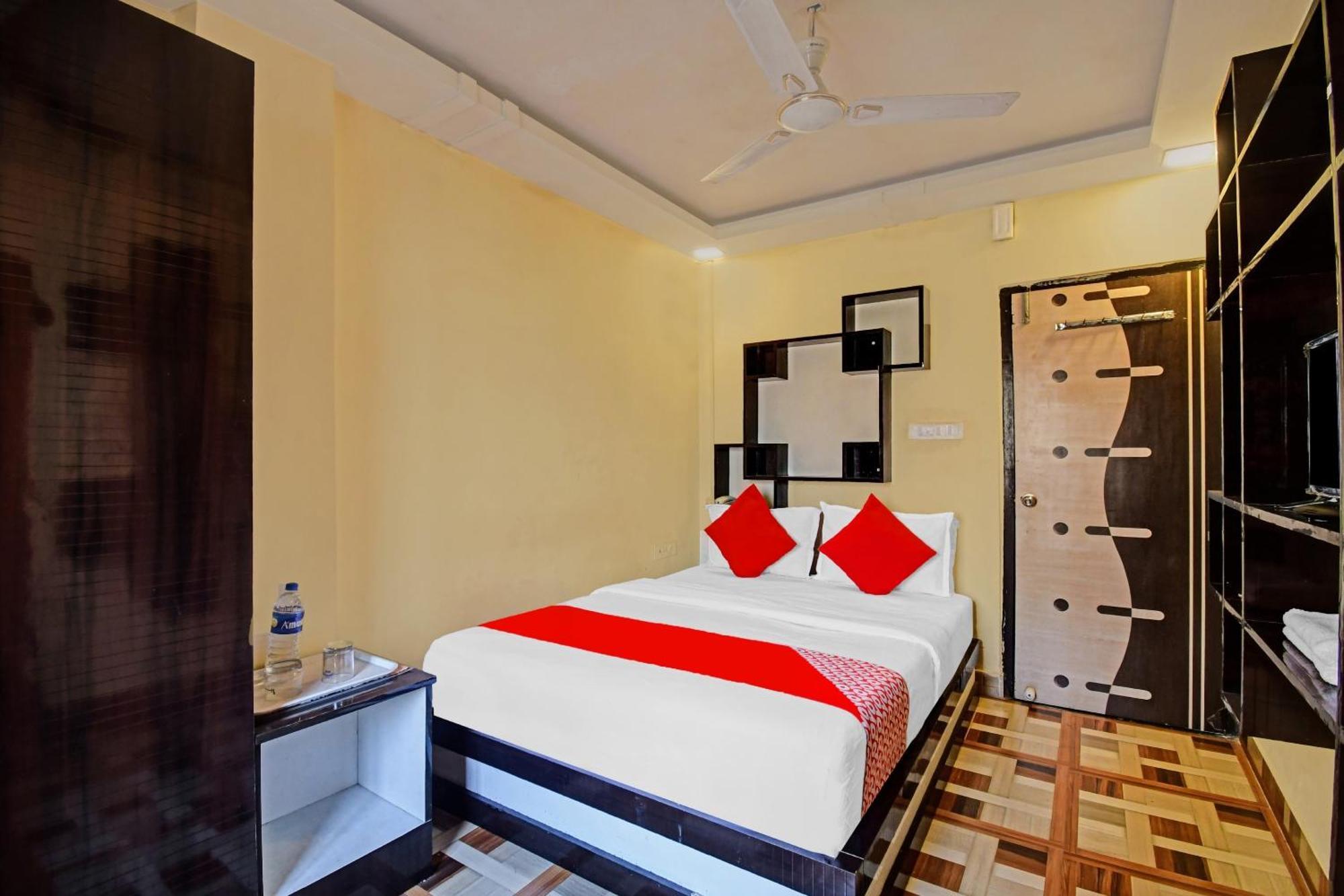 Hotel O New Aamaze Inn Near Acropolis Mall Calcutta Exteriör bild