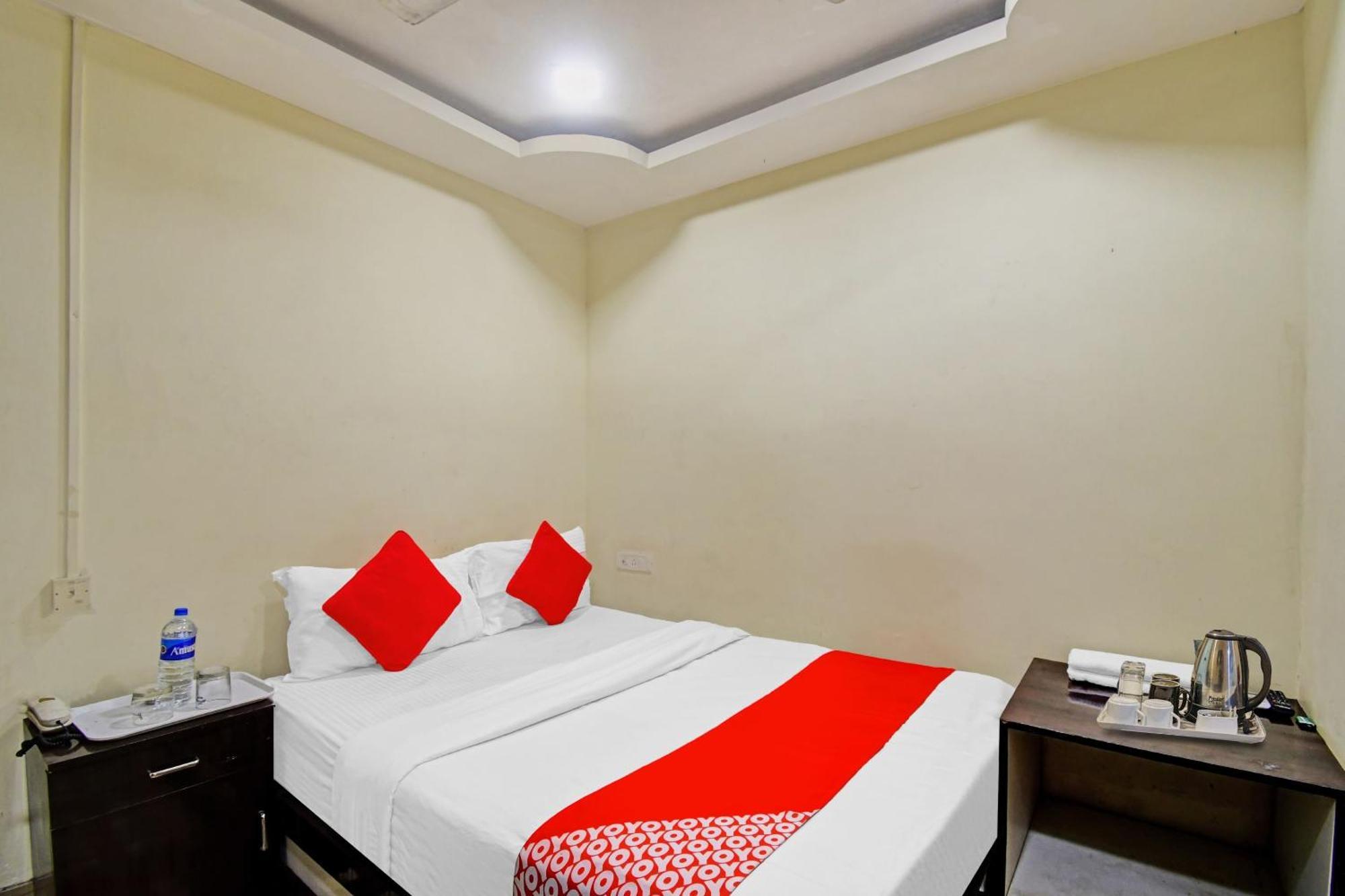 Hotel O New Aamaze Inn Near Acropolis Mall Calcutta Exteriör bild